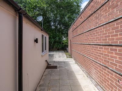 Picture 19